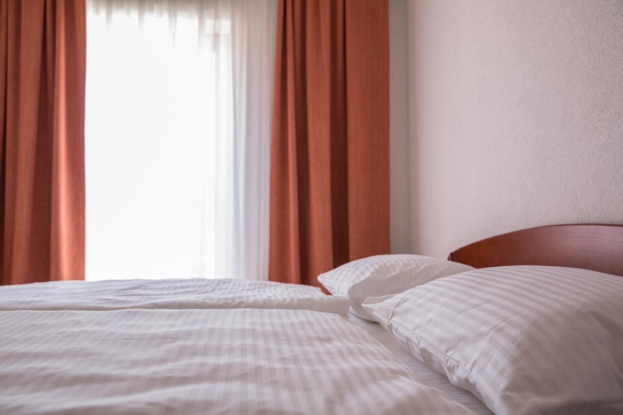 Hotel Knez Kupres  Zewnętrze zdjęcie