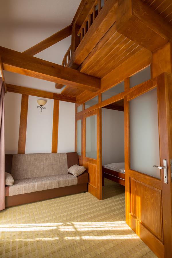 Hotel Knez Kupres  Zewnętrze zdjęcie